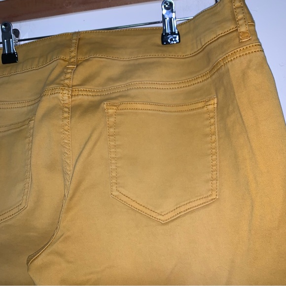 Maurices Golden Yellow/Mustard Pants Large Regular - Picture 5 of 8